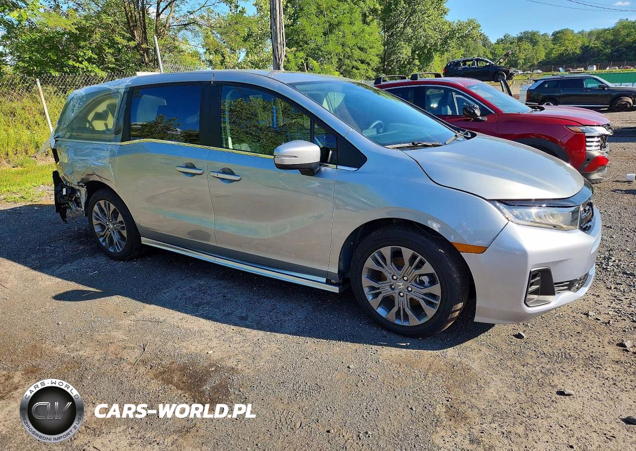 2026 Honda Odyssey Touring VIN:5FNRL6H86TB031982 - 4