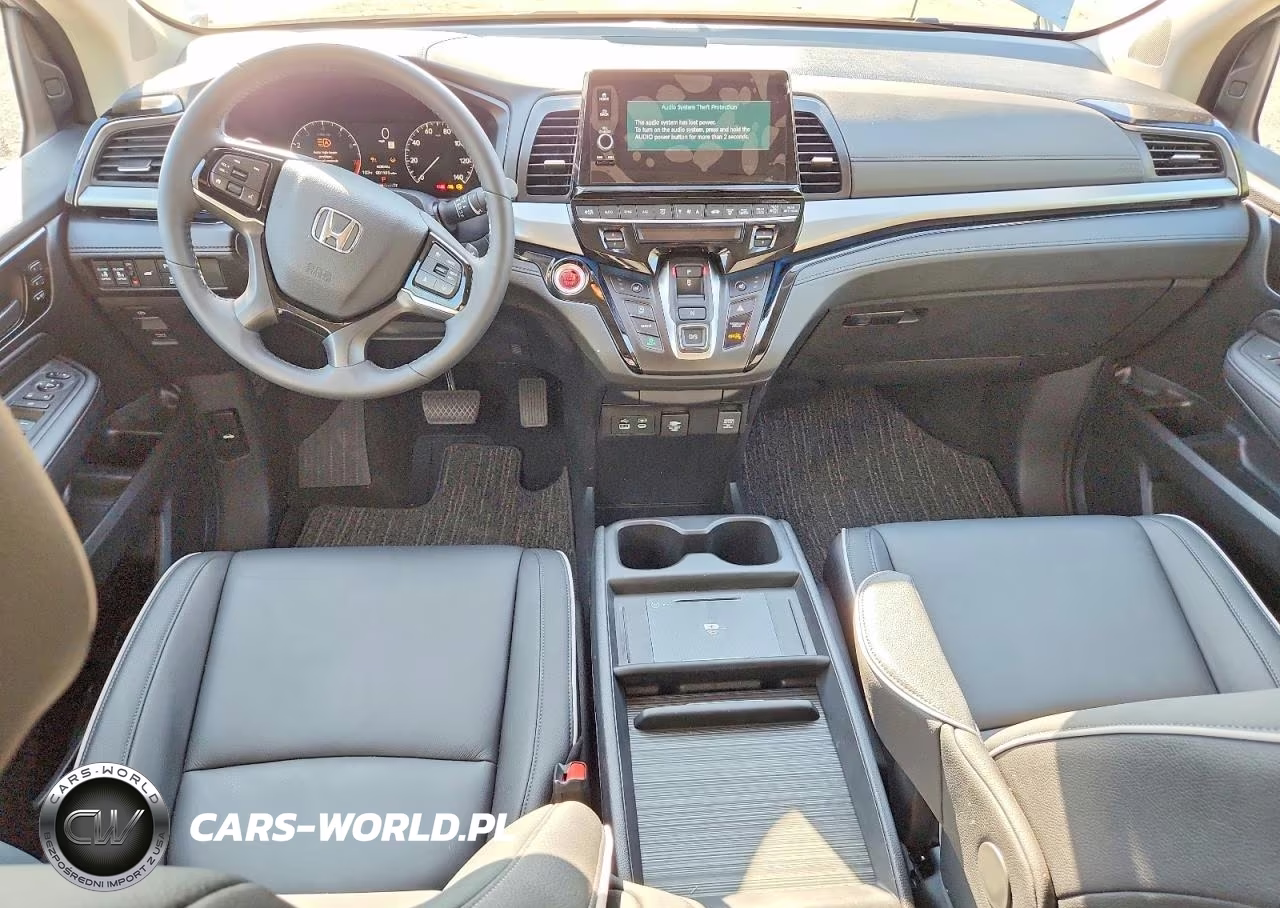 2026 Honda Odyssey Touring VIN:5FNRL6H86TB031982 - 8