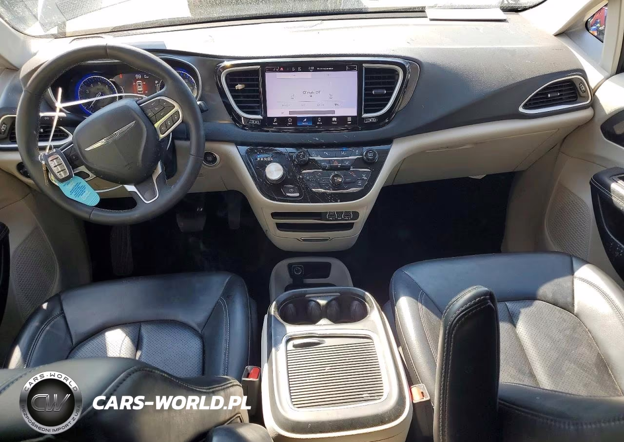 2023 Chrysler Pacifica Touring L VIN:2C4RC1BG3PR520482 - 8