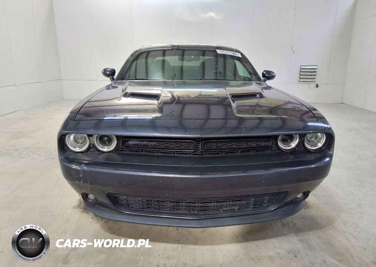 2019 Dodge Challenger Sxt VIN:2C3CDZAG0KH566681 - 5