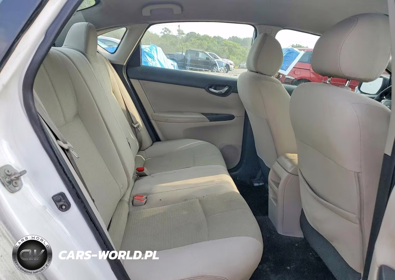2017 Nissan Sentra S VIN:3N1AB7AP4HL638448 - 10