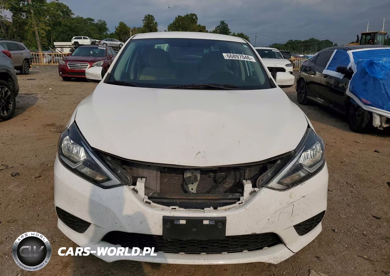 2017 Nissan Sentra S VIN:3N1AB7AP4HL638448 - 5