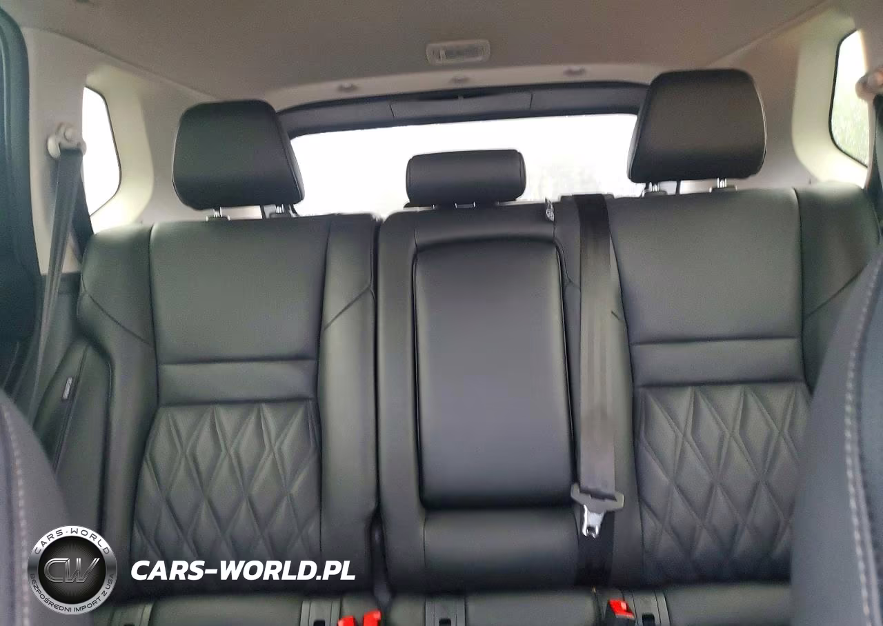 2025 Nissan Rogue Platinum VIN:JN8BT3DC6SW103157 - 10