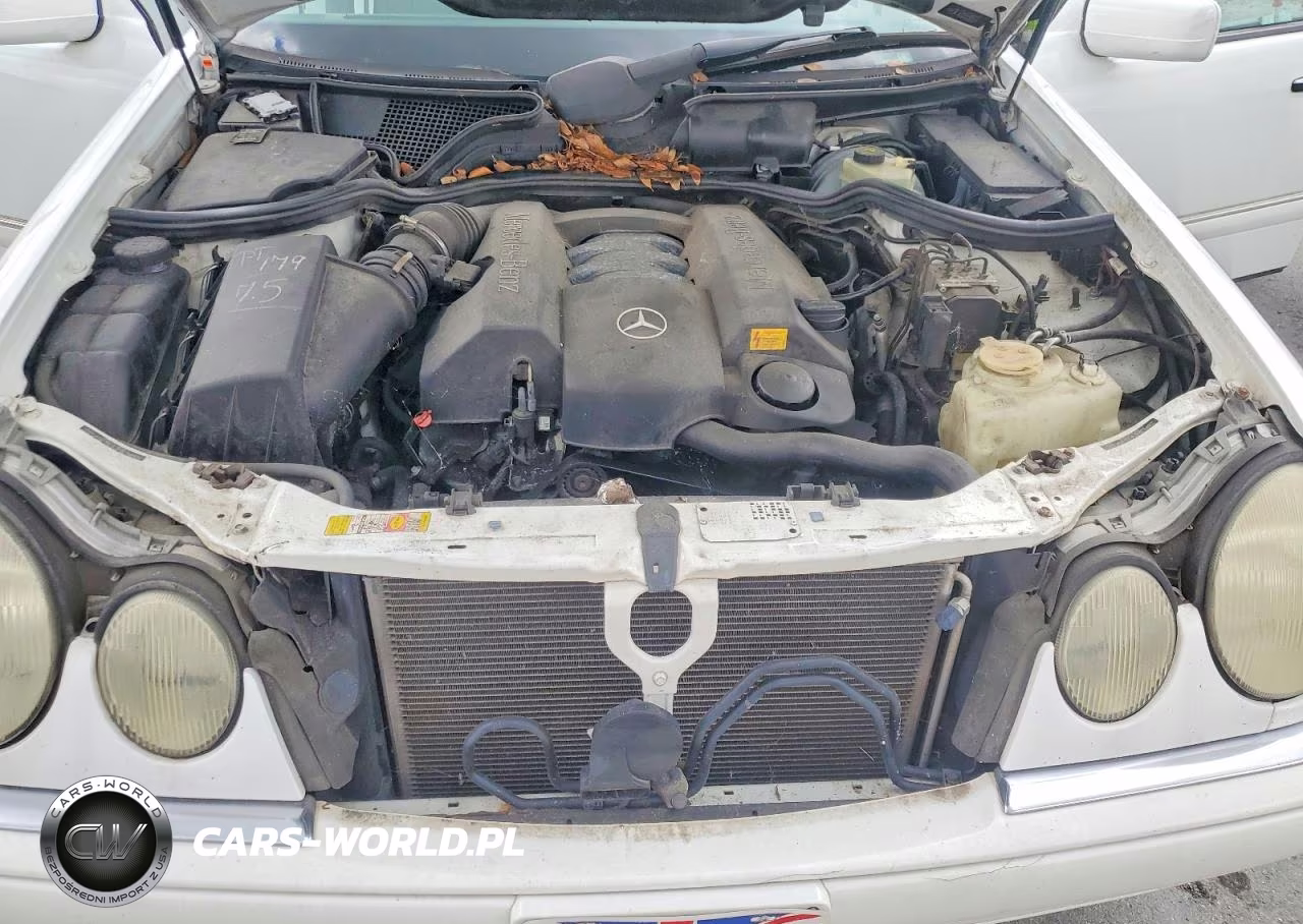 1999 Mercedes-Benz E 320 VIN:WDBJF65H8XA933734 - 11