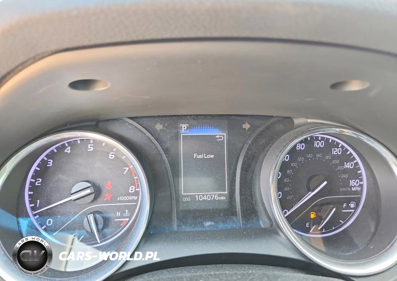 2020 Toyota Camry Se VIN:4T1G11AK0LU366809 - 9