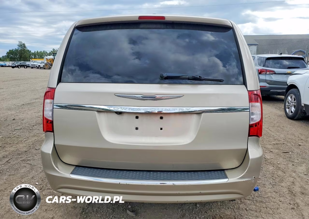 2014 Chrysler Town & Country Touring VIN:2C4RC1BG2ER232143 - 6