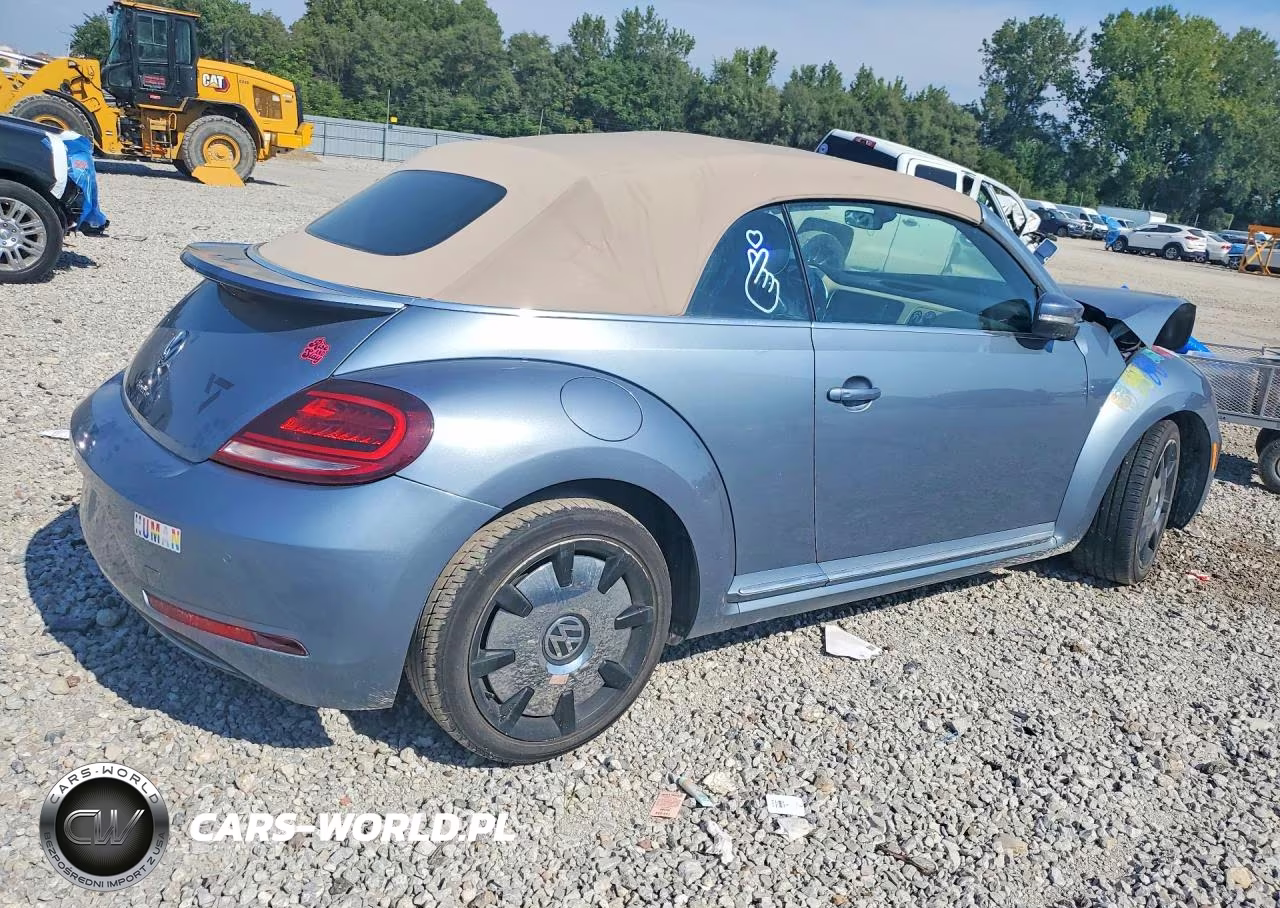 2019 Volkswagen Beetle S VIN:3VW5DAAT4KM511202 - 3