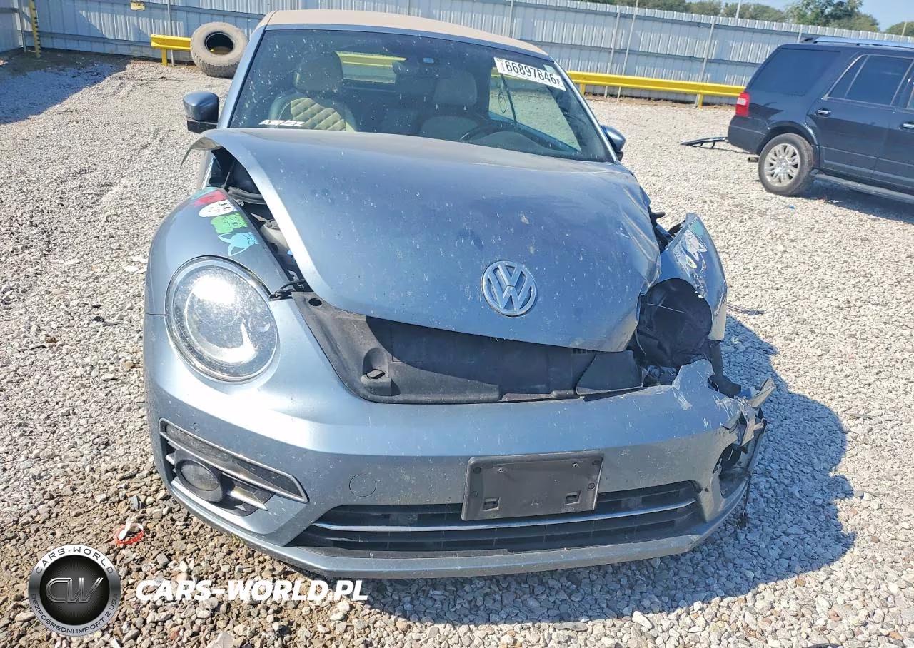 2019 Volkswagen Beetle S VIN:3VW5DAAT4KM511202 - 5