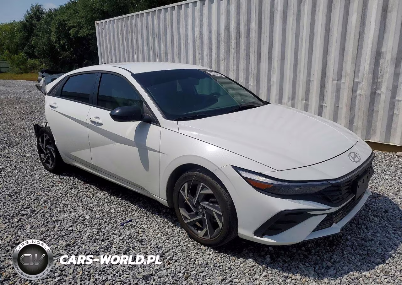 2025 Hyundai Elantra Sel Sport VIN:KMHLM4DG5SU059049 - 4