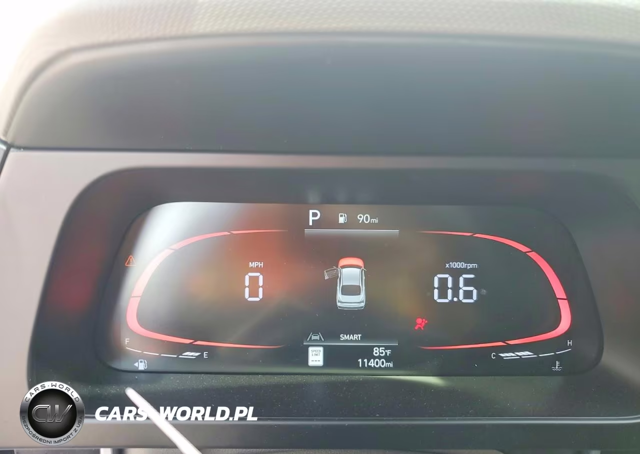 2025 Hyundai Elantra Sel Sport VIN:KMHLM4DG5SU059049 - 9