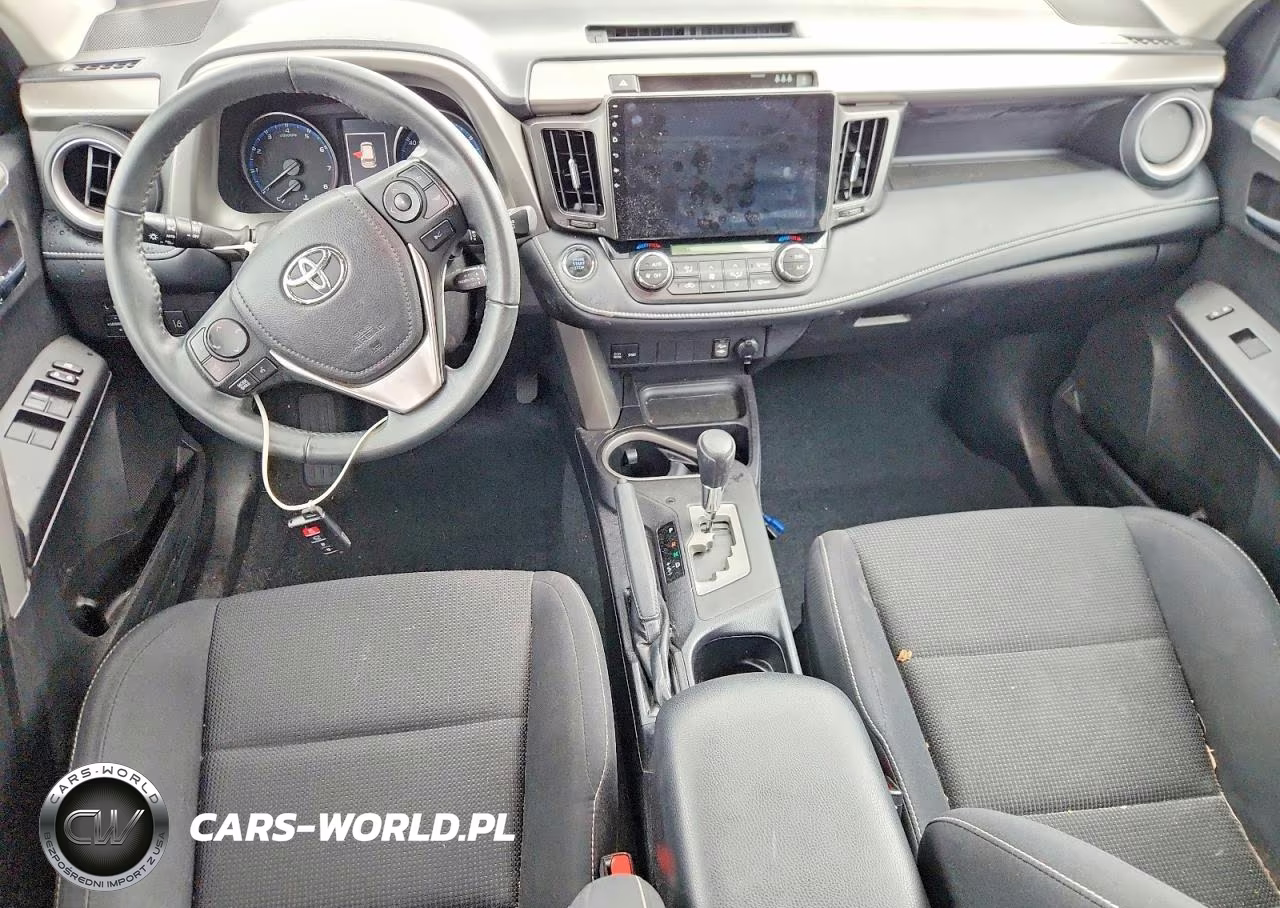 2017 Toyota Rav4 Xle VIN:2T3RFREV2HW685236 - 8