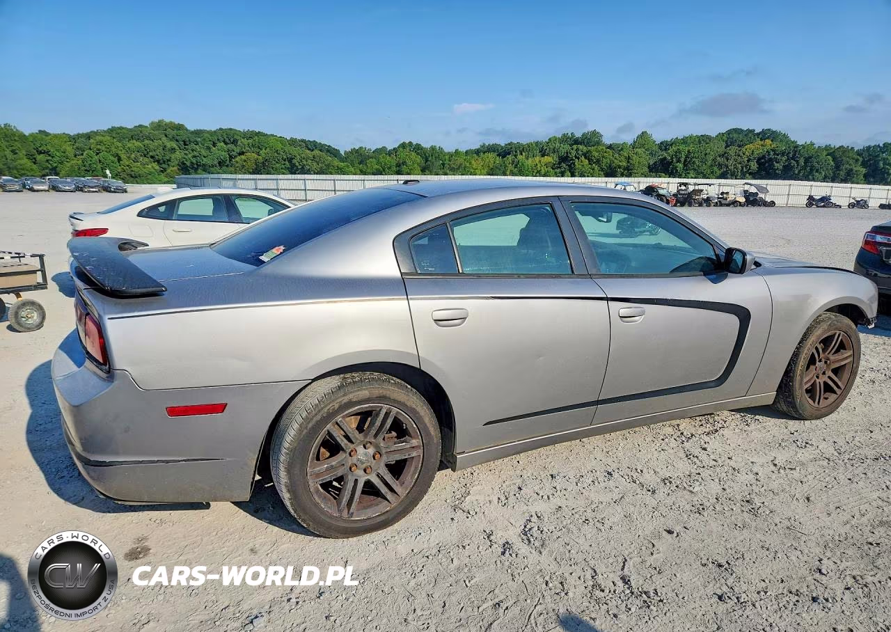 2011 Dodge Charger VIN:2B3CL3CG1BH556171 - 3