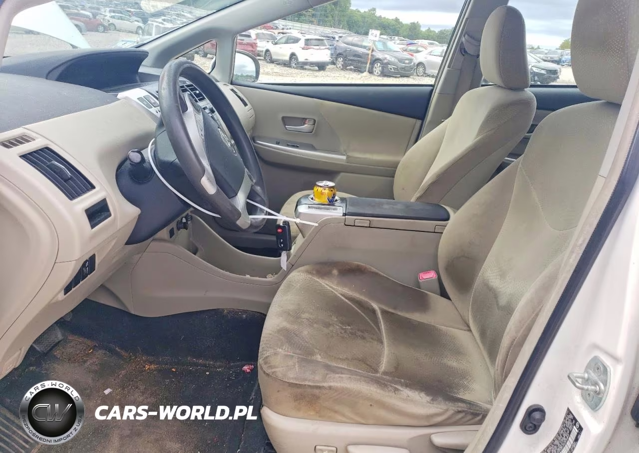 2013 Toyota Prius V Three VIN:JTDZN3EUXD3230865 - 7