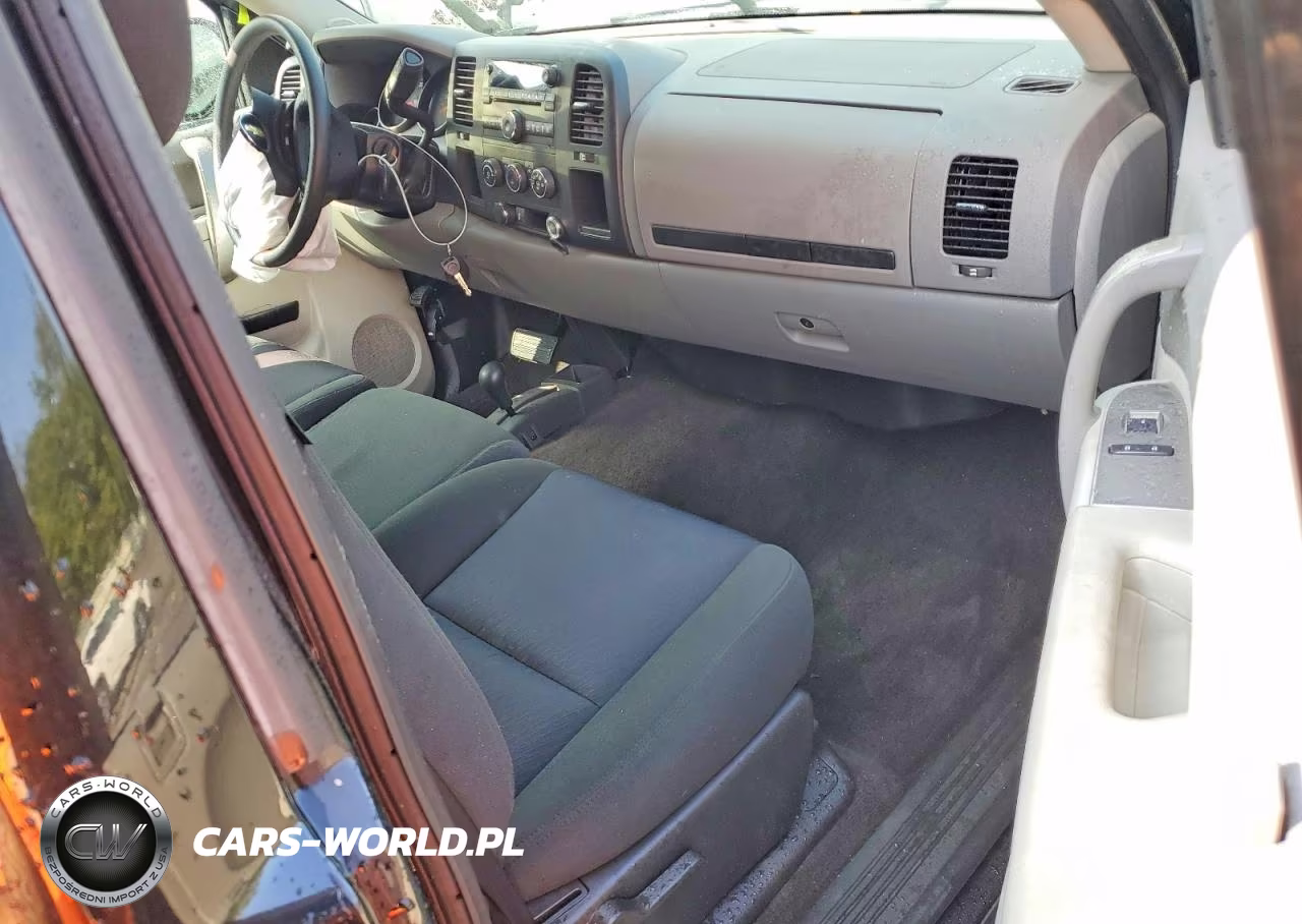 2013 Chevrolet Silverado K1500 VIN:1GCNKPE07DZ165546 - 8