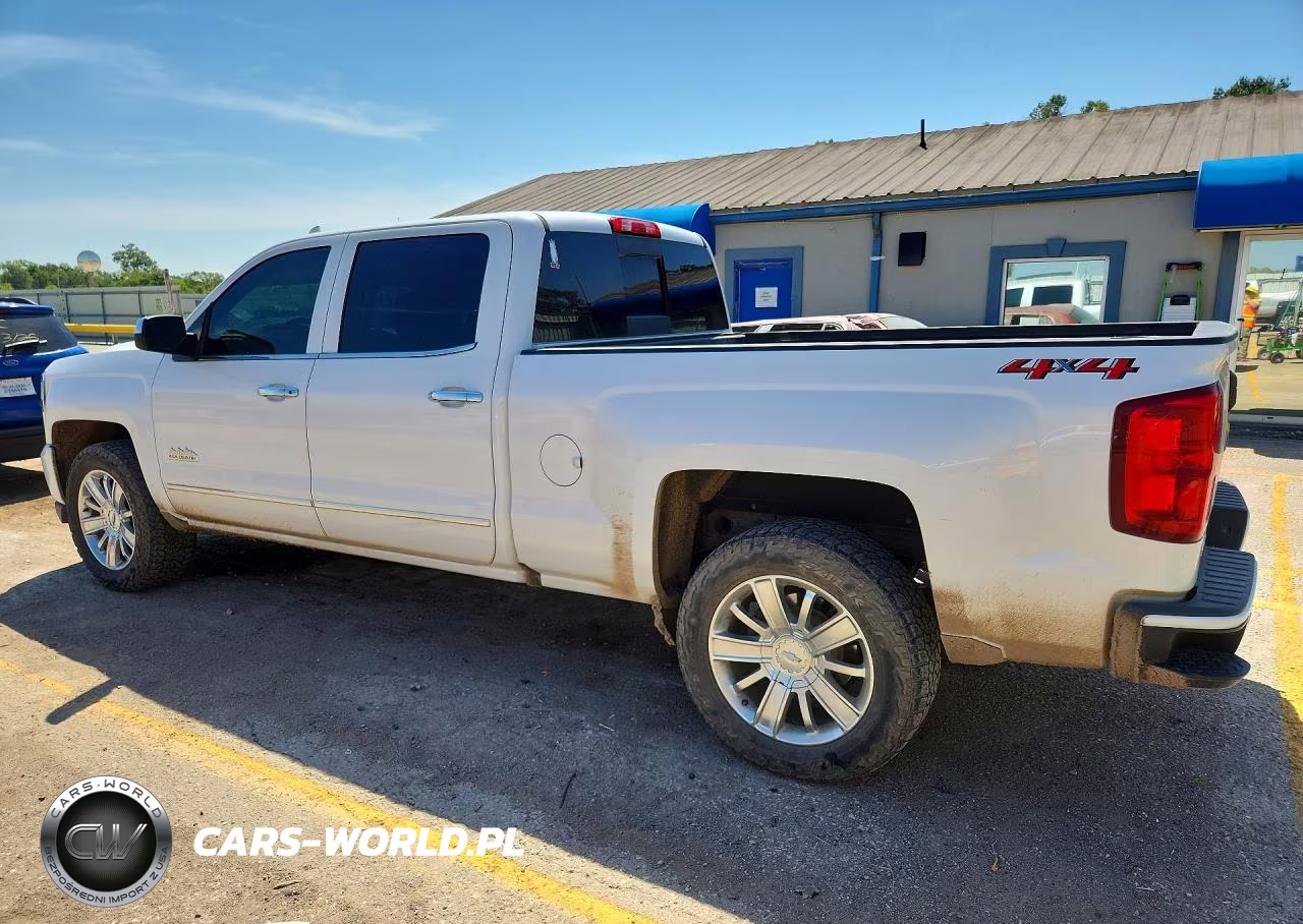 2018 Chevrolet Silverado K1500 High Country VIN:3GCUKTEJ9JG575533 - 2