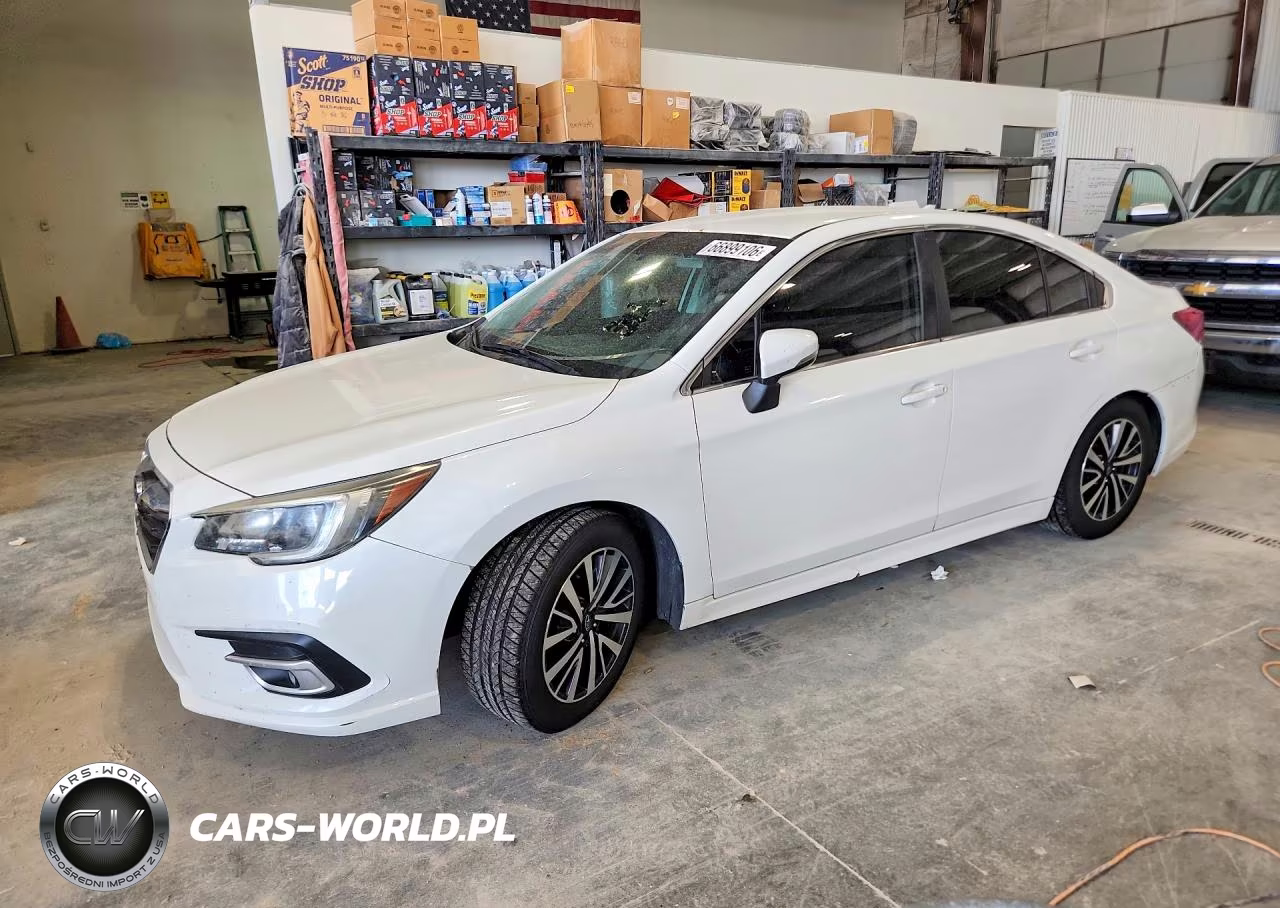 2018 Subaru Legacy 2.5I Premium – zdjęcie 1 z 12