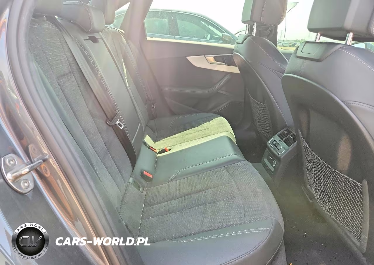2022 Audi A4 Premium Plus 45 VIN:WAUEAAF44NN006538 - 10