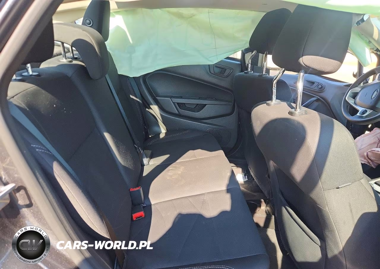 2018 Ford Fiesta Se VIN:3FADP4BJ1JM108139 - 10