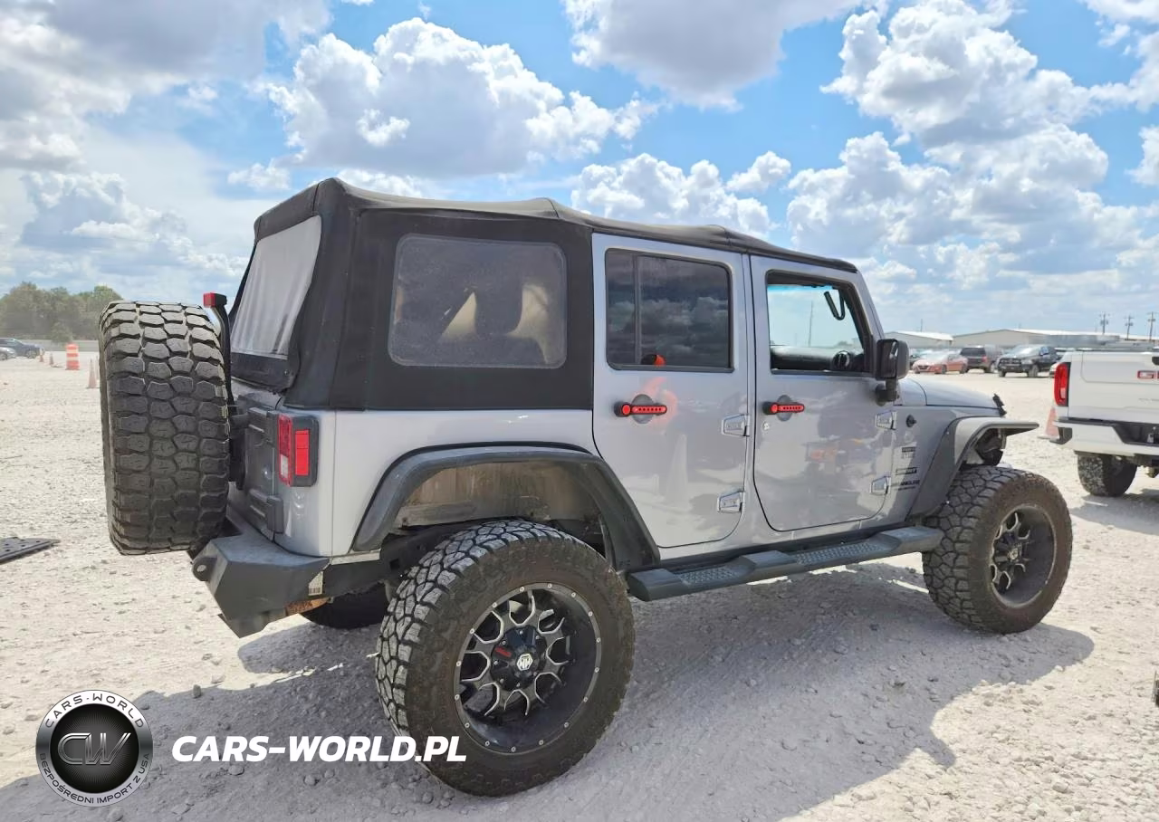 2016 Jeep Wrangler Unlimited Sport VIN:1C4BJWDG0GL174255 - 3