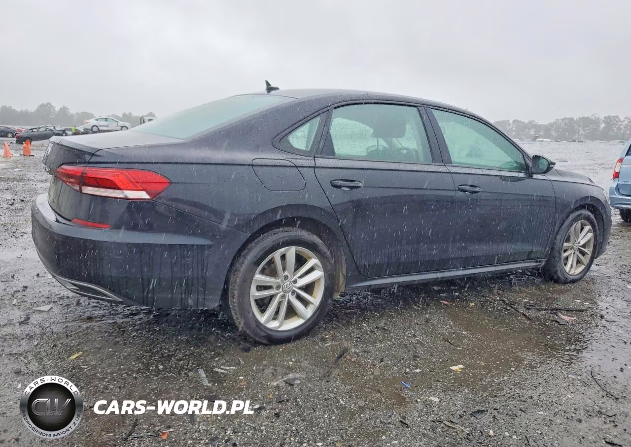 2020 Volkswagen Passat S VIN:1VWAA7A35LC018402 - 3