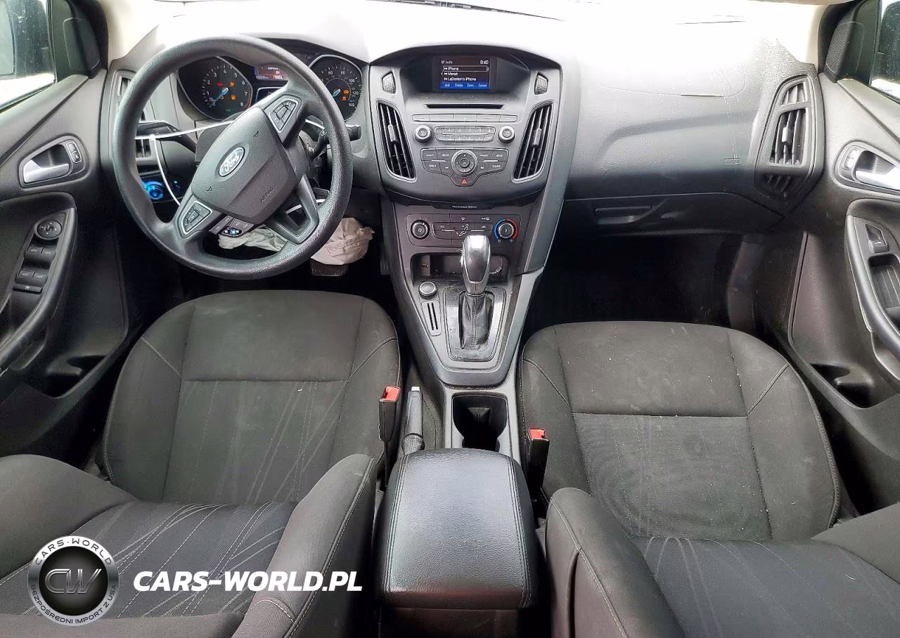 2016 Ford Focus Se VIN:1FADP3F25GL306097 - 8