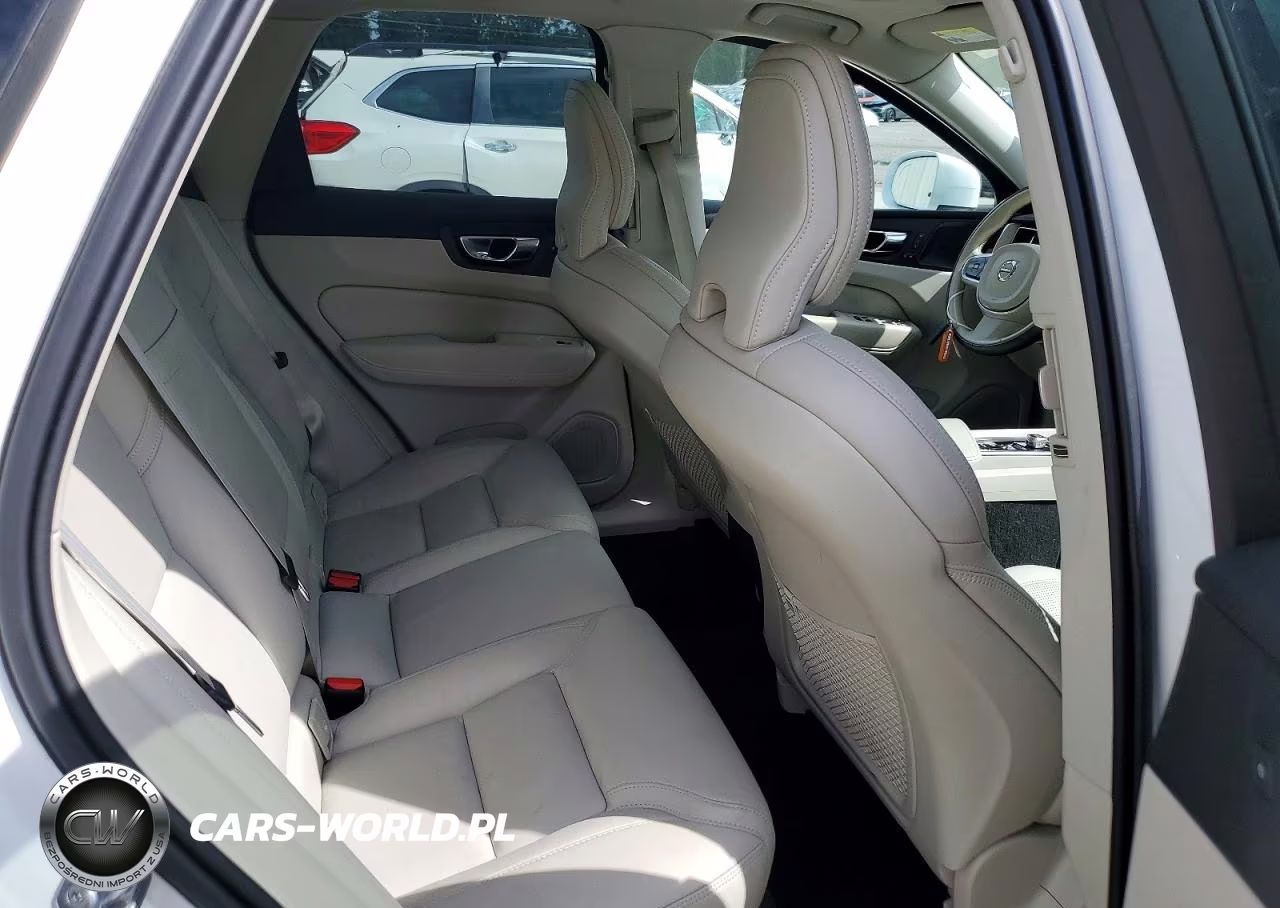 2021 Volvo Xc60 T5 Inscription VIN:YV4102DL9M1830574 - 11