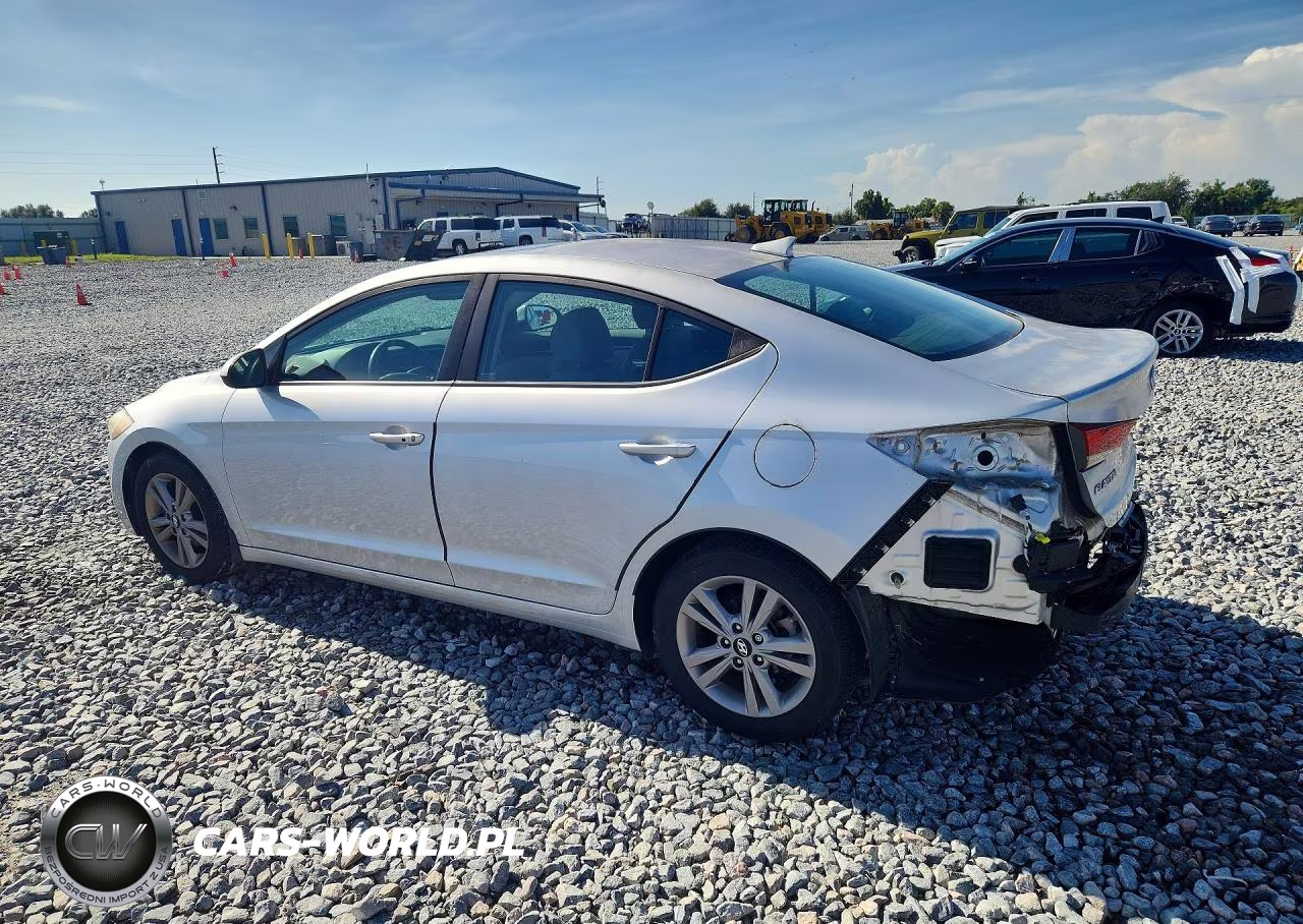 2018 Hyundai Elantra Value Edition VIN:KMHD84LFXJU533416 - 2