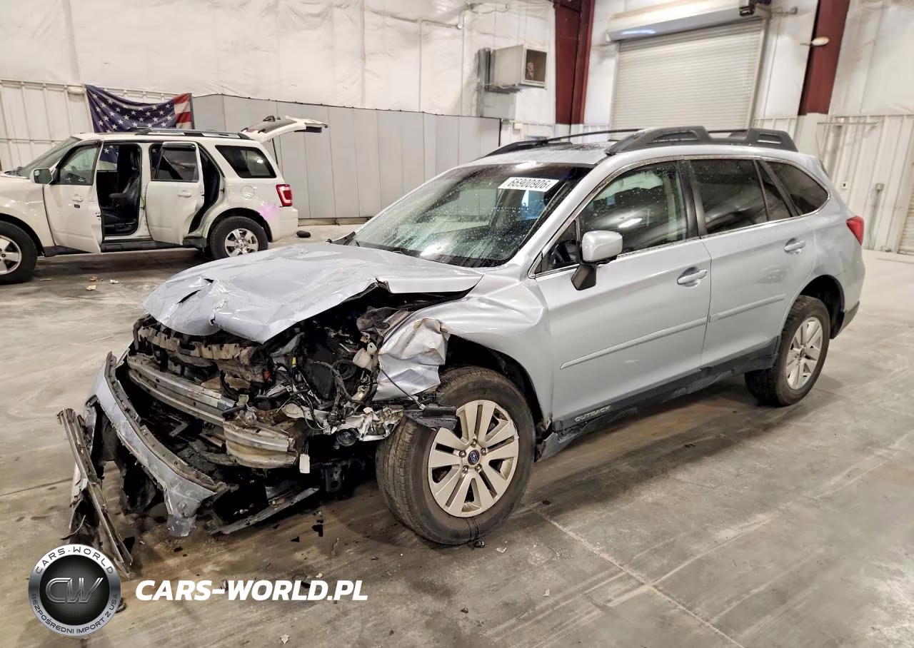 2017 Subaru Outback 2.5I Premium VIN:4S4BSADCXH3226436 - 1
