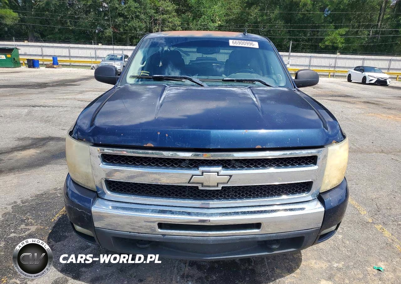 2008 Chevrolet Silverado C1500 VIN:2GCEC19Y081113247 - 5