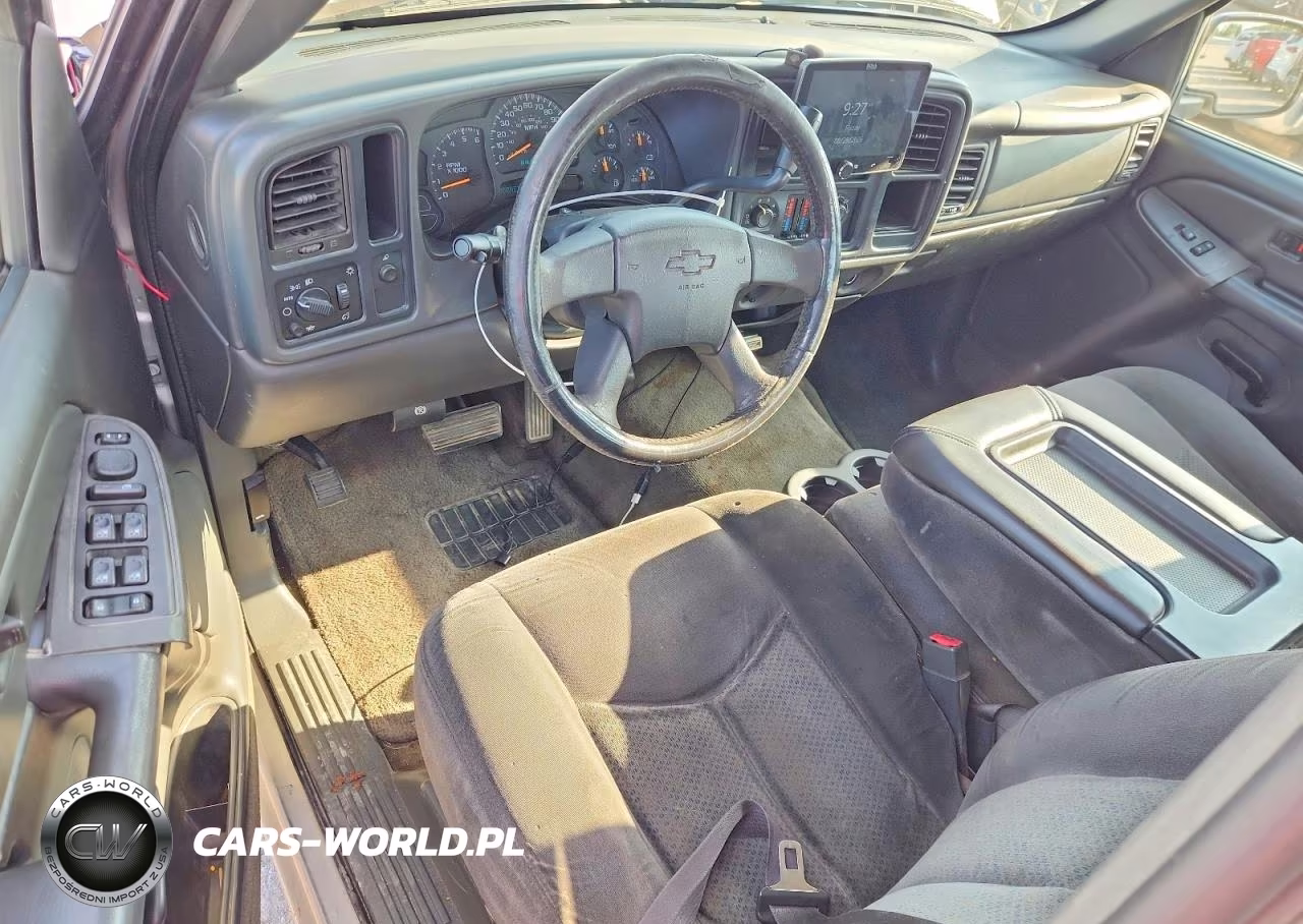 2005 Chevrolet Silverado C1500 VIN:2GCEC13T751249402 - 8