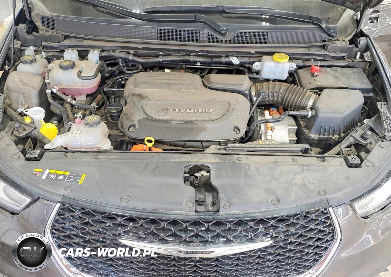 2023 Chrysler Pacifica Hybrid Limited VIN:2C4RC1S73PR592363 - 12