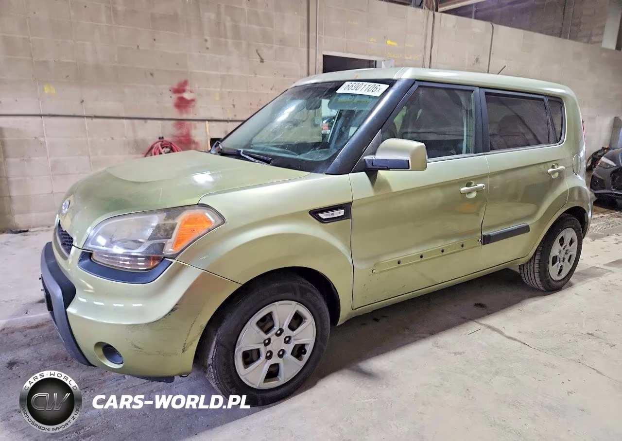 2013 Kia Soul Base