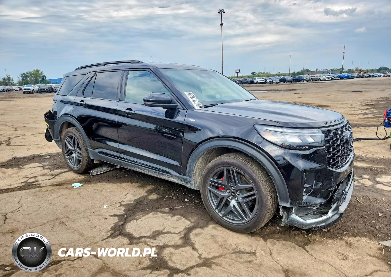 2026 Ford Explorer St-Line VIN:1FMUK8KHXTGA57164 - 4