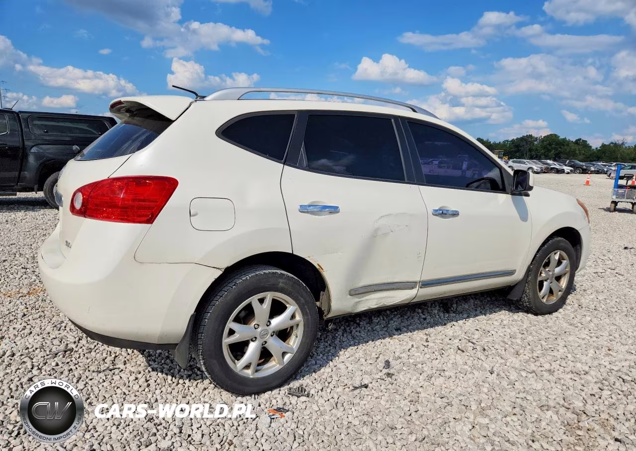 2011 Nissan Rogue S VIN:JN8AS5MV8BW266839 - 3