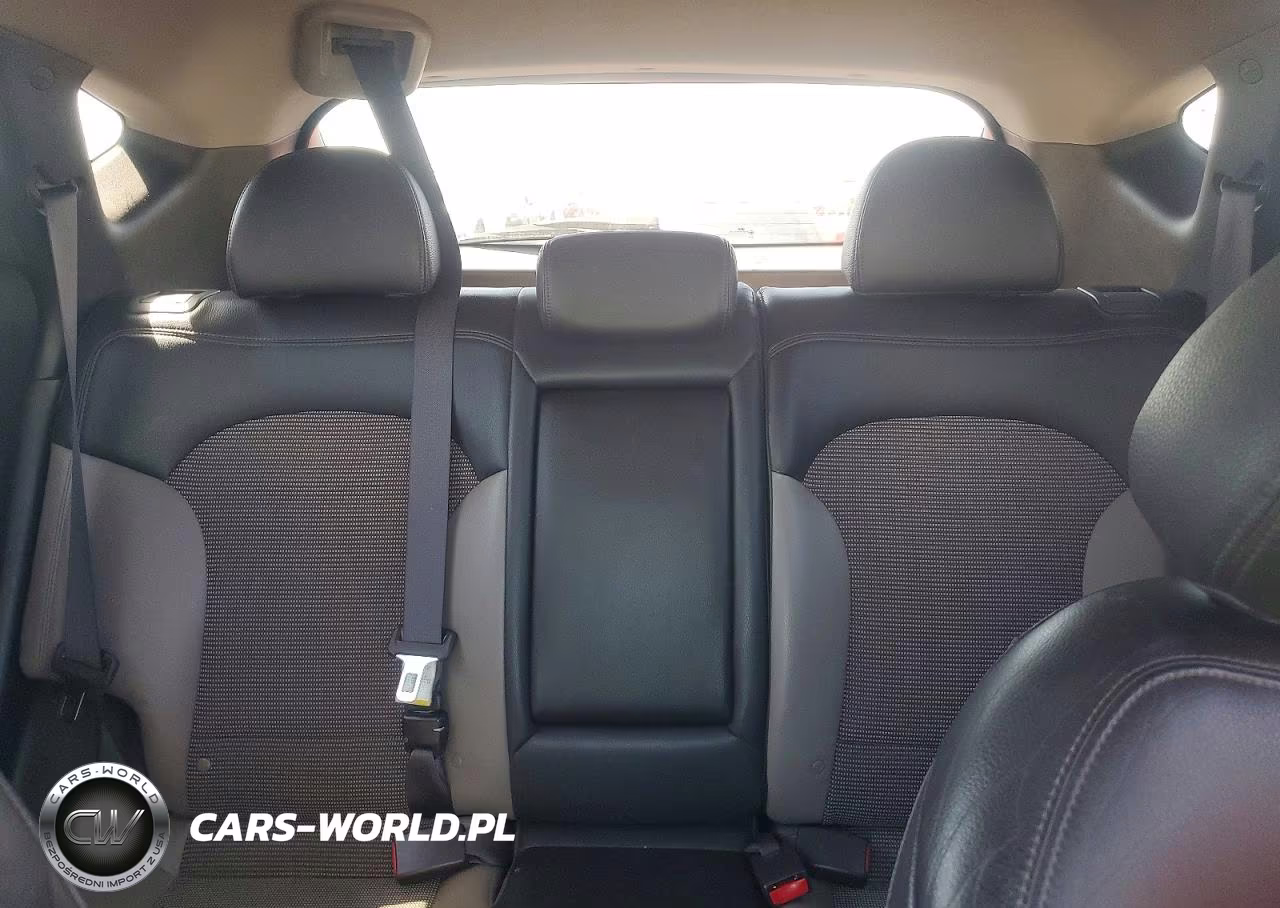 2011 Hyundai Tucson Gls VIN:KM8JU3AC4BU168928 - 10