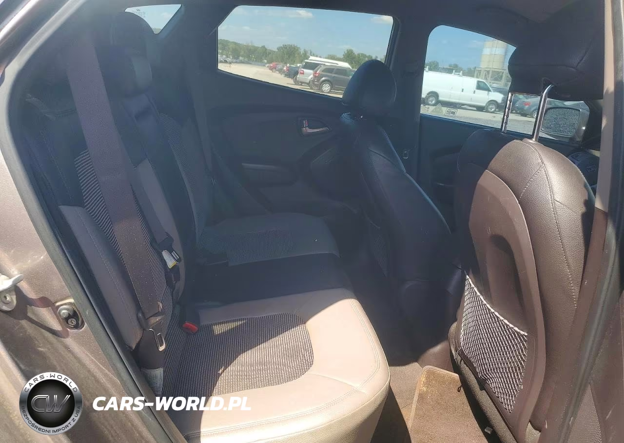 2011 Hyundai Tucson Gls VIN:KM8JU3AC4BU168928 - 11