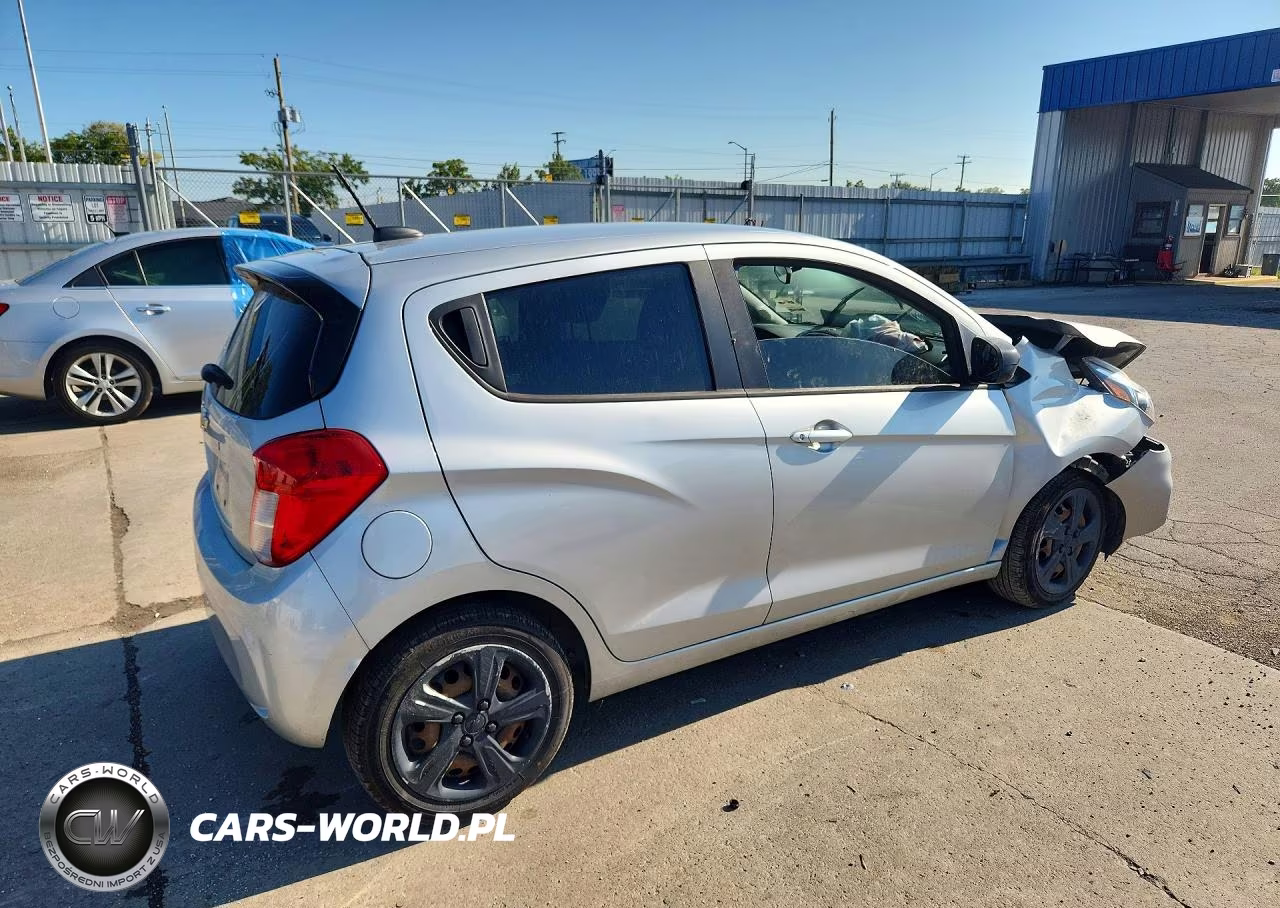 2021 Chevrolet Spark Ls VIN:KL8CB6SA6MC740021 - 3