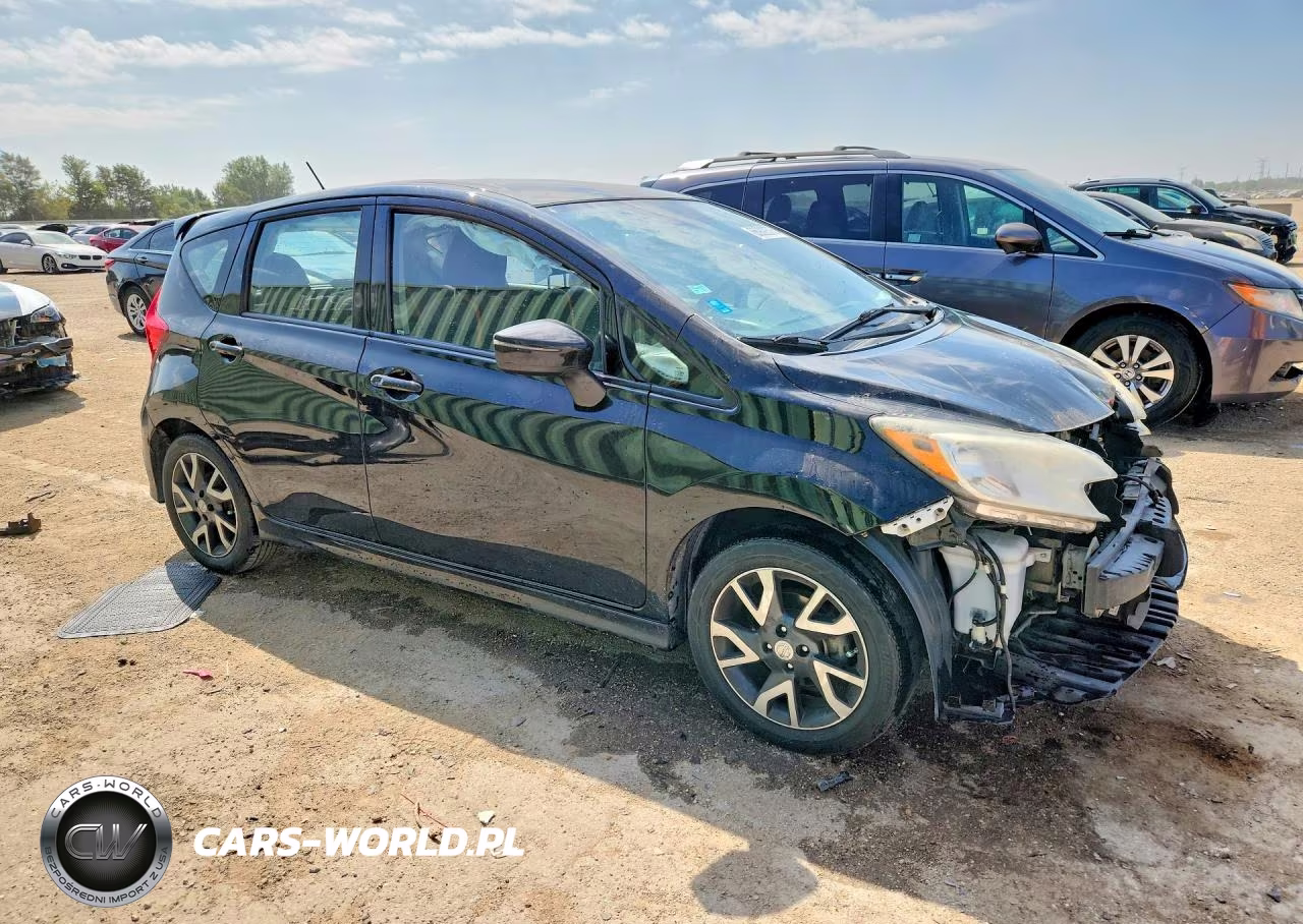 2015 Nissan Versa Note Sr VIN:3N1CE2CP9FL432183 - 4