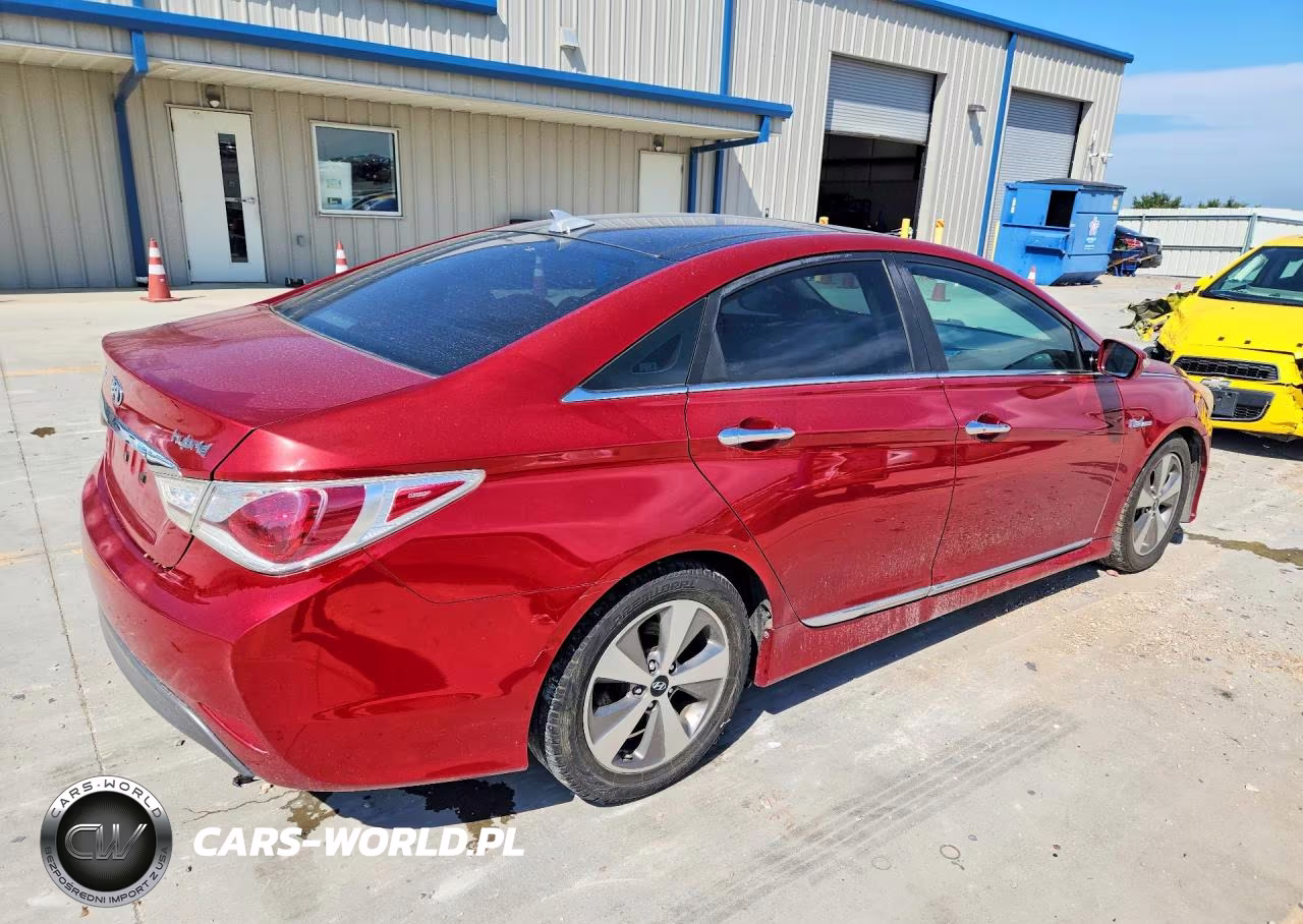 2012 Hyundai Sonata Hybrid VIN:KMHEC4A42CA038572 - 4