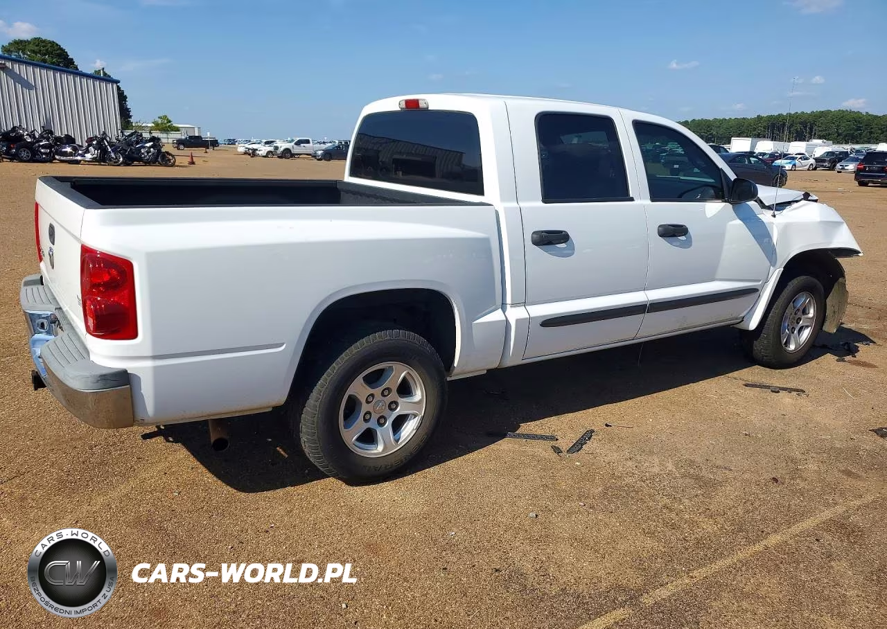 2005 Dodge Dakota Quad Slt VIN:1D7HE48K15S244940 - 3