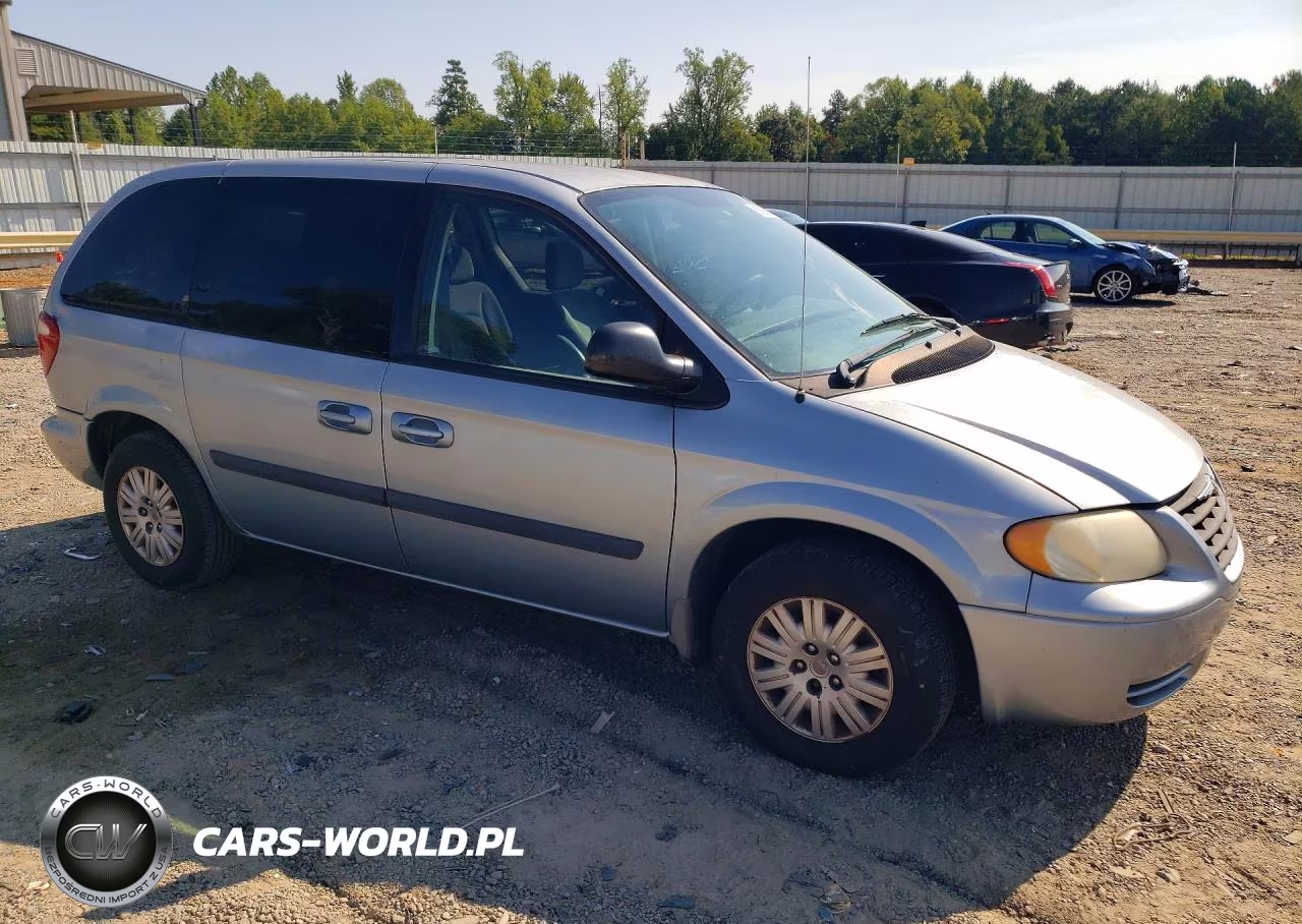 2006 Chrysler Town & Country VIN:1A4GP45RX6B563847 - 4