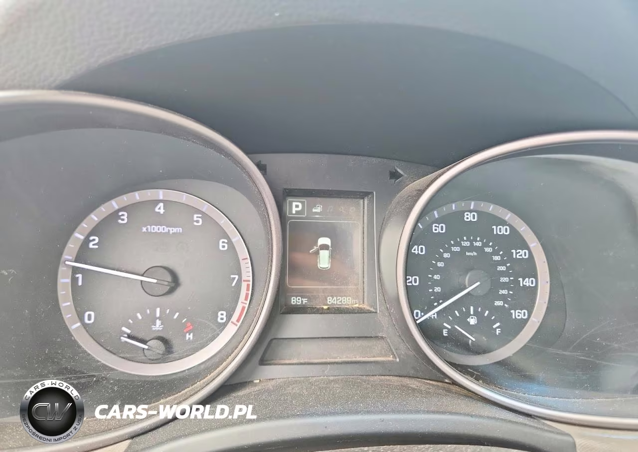 2018 Hyundai Santa Fe Sport 2.4L VIN:5XYZTDLB9JG557410 - 9
