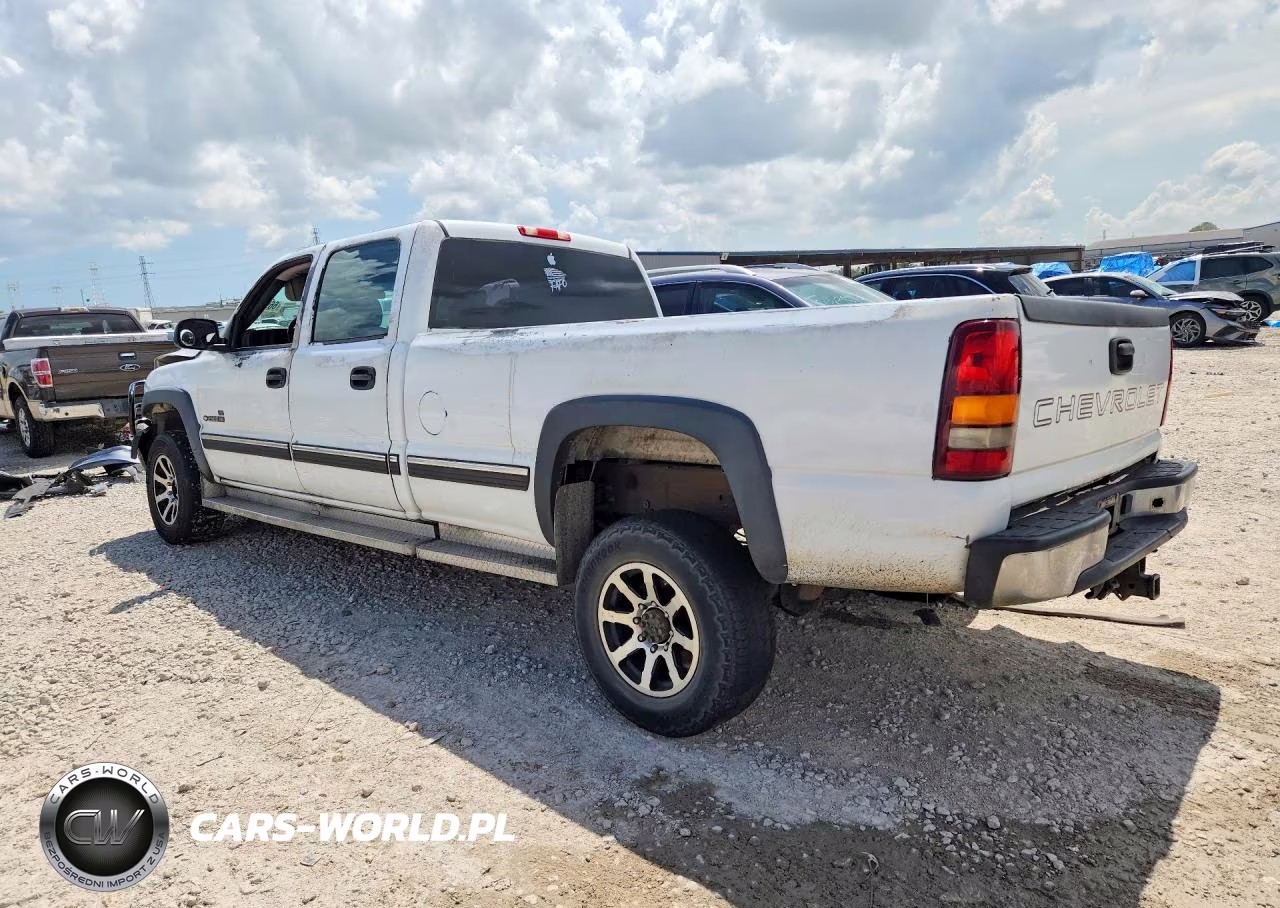 2002 Chevrolet Silverado C2500 Heavy Duty VIN:1GCHC23U72F236603 - 2