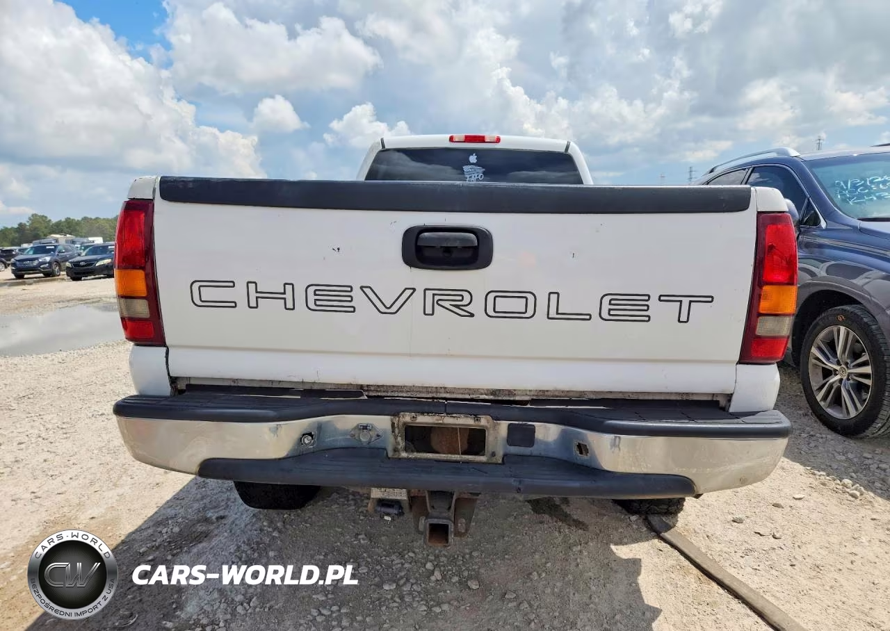 2002 Chevrolet Silverado C2500 Heavy Duty VIN:1GCHC23U72F236603 - 6