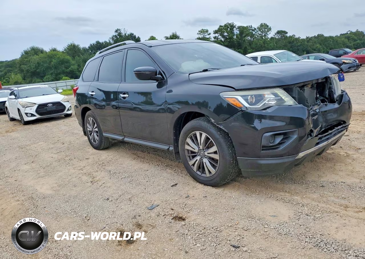 2020 Nissan Pathfinder S VIN:5N1DR2AN2LC639962 - 4