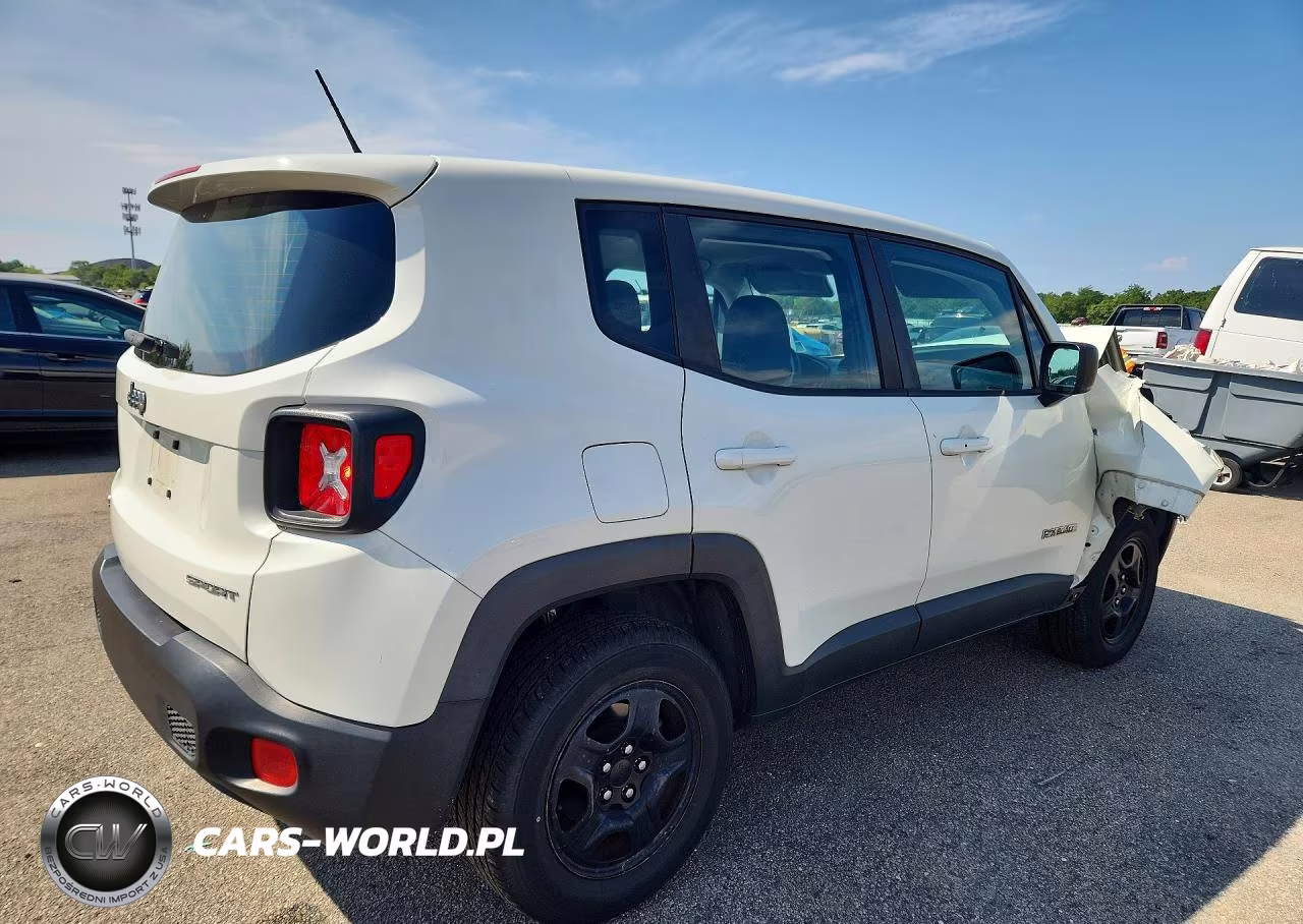 2016 Jeep Renegade Sport VIN:ZACCJBAT3GPC89006 - 3