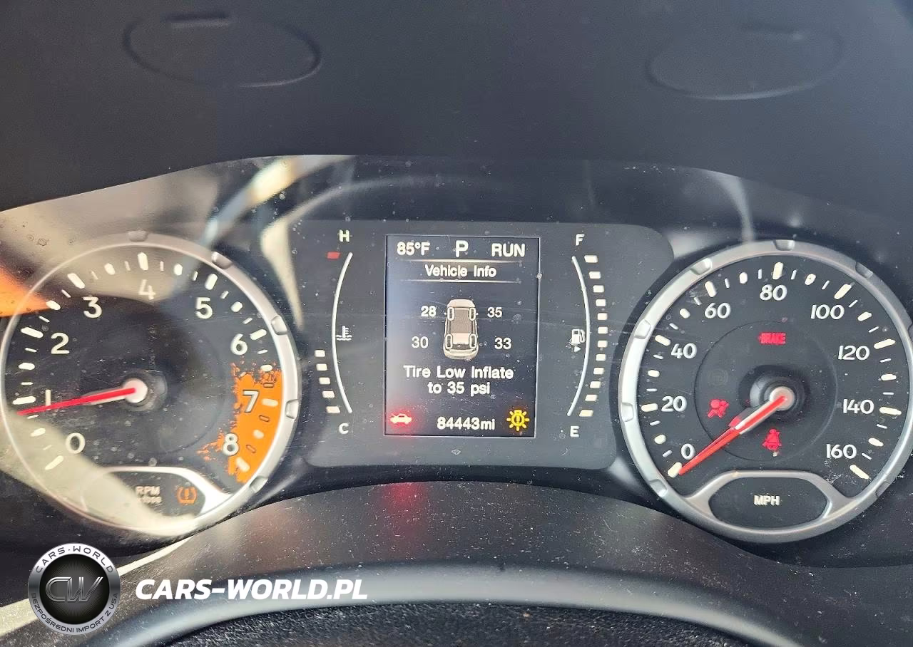 2016 Jeep Renegade Sport VIN:ZACCJBAT3GPC89006 - 9