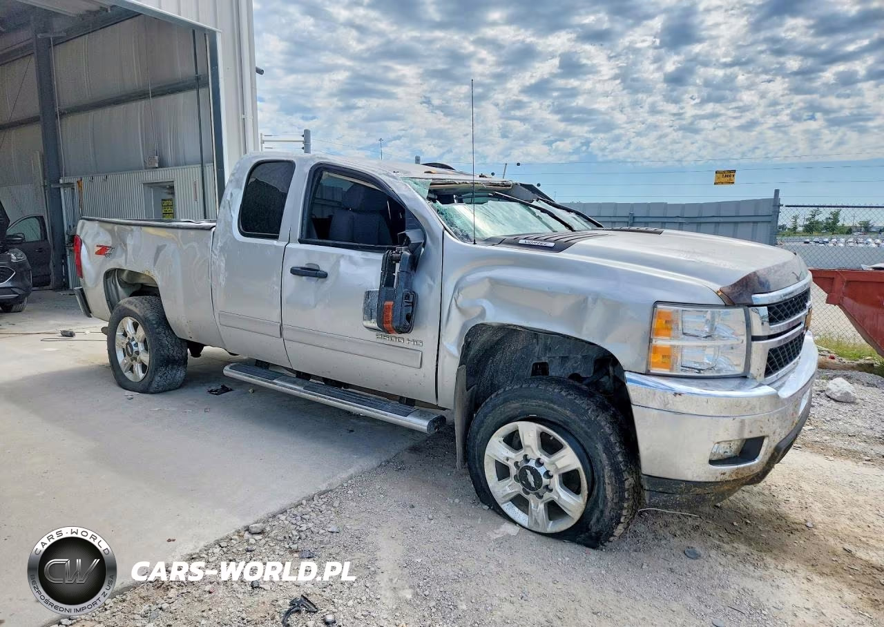 2011 Chevrolet Silverado K2500 Heavy Duty Lt VIN:1GC2KXCG9BZ153642 - 4