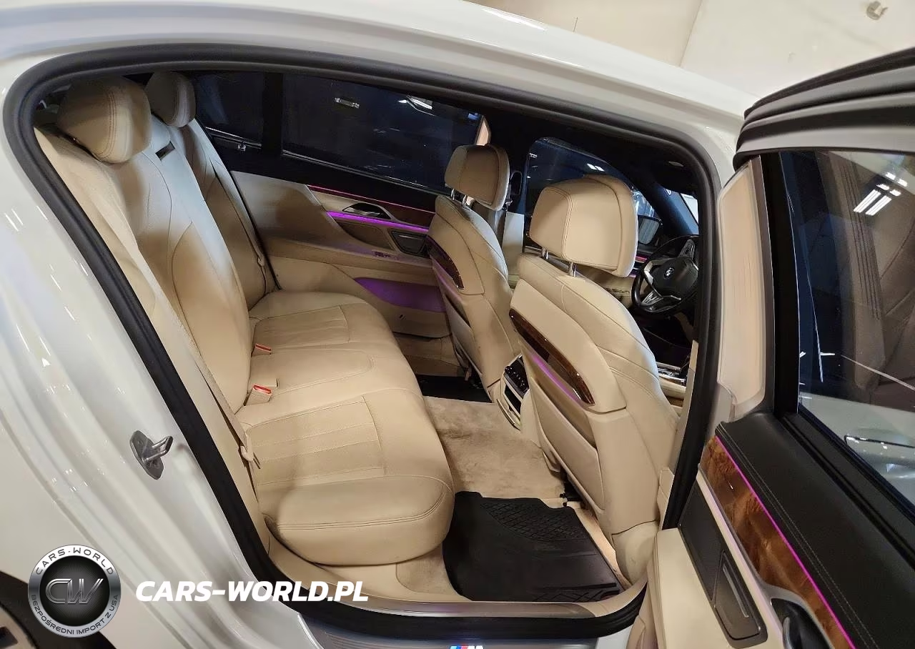 2017 BMW 740 I VIN:WBA7E2C39HG740616 - 10