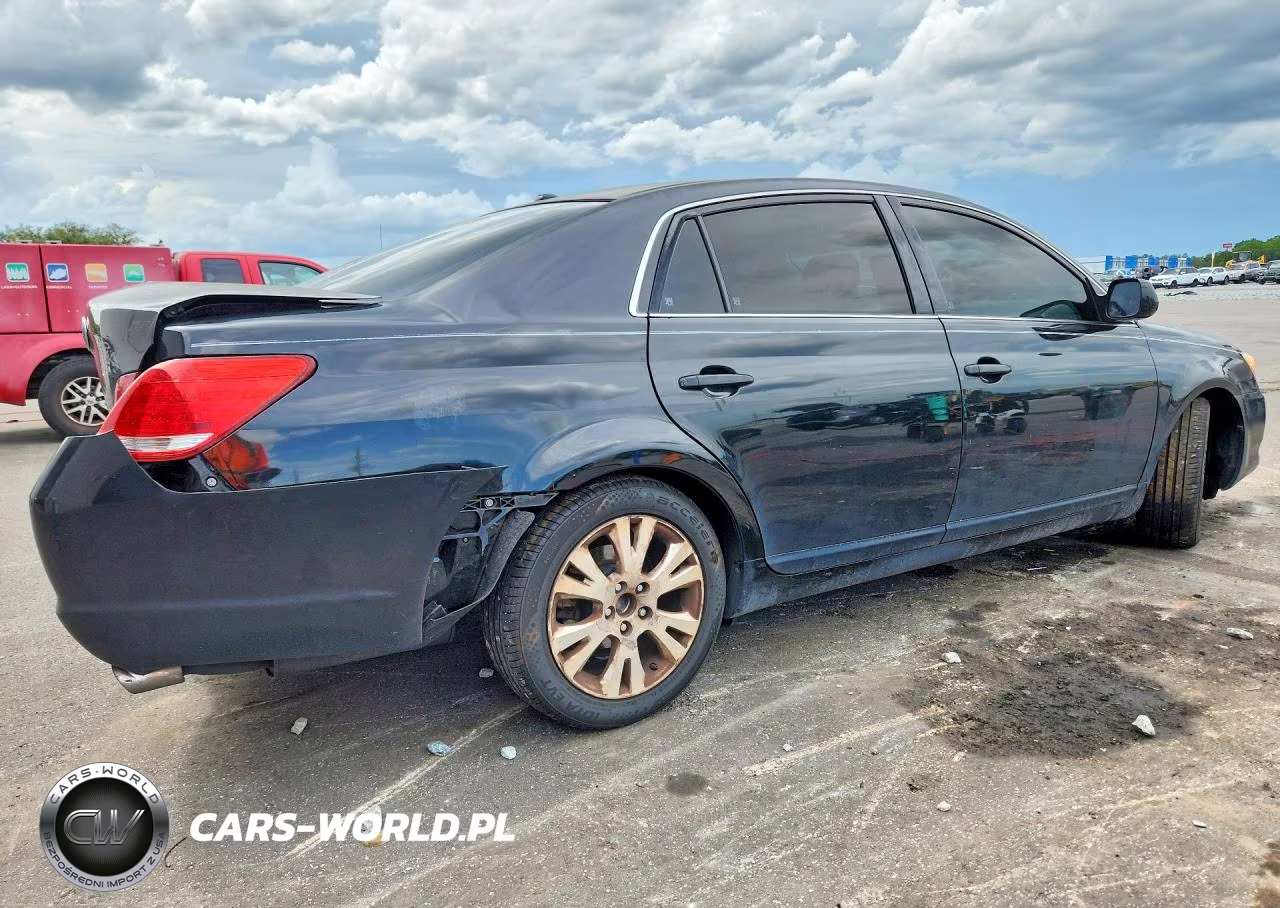 2010 Toyota Avalon Xls VIN:4T1BK3DB2AU361798 - 3